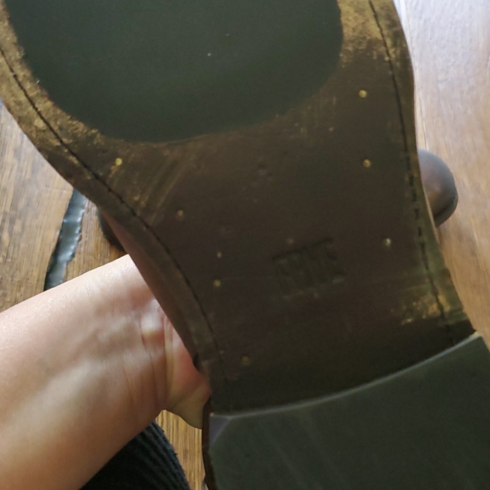 NEW NEW Frye Mens 10. Harness back zip. - Picture 8 of 8